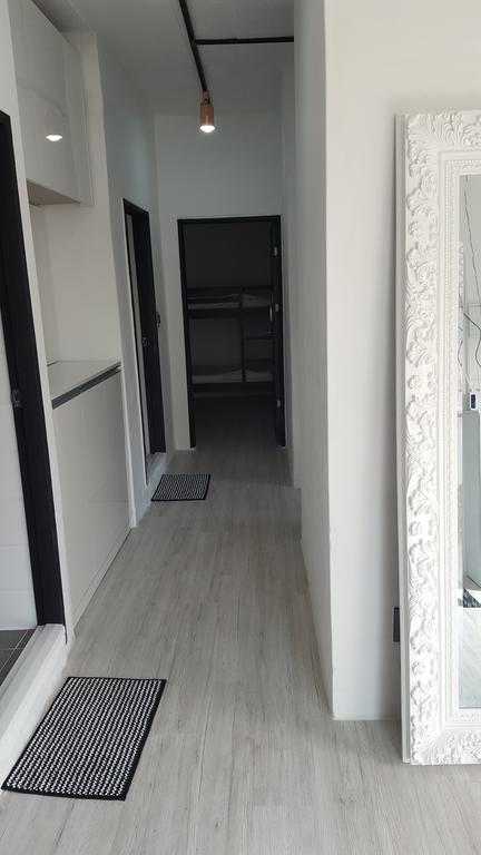 Amazon Guesthouse Сеул Экстерьер фото